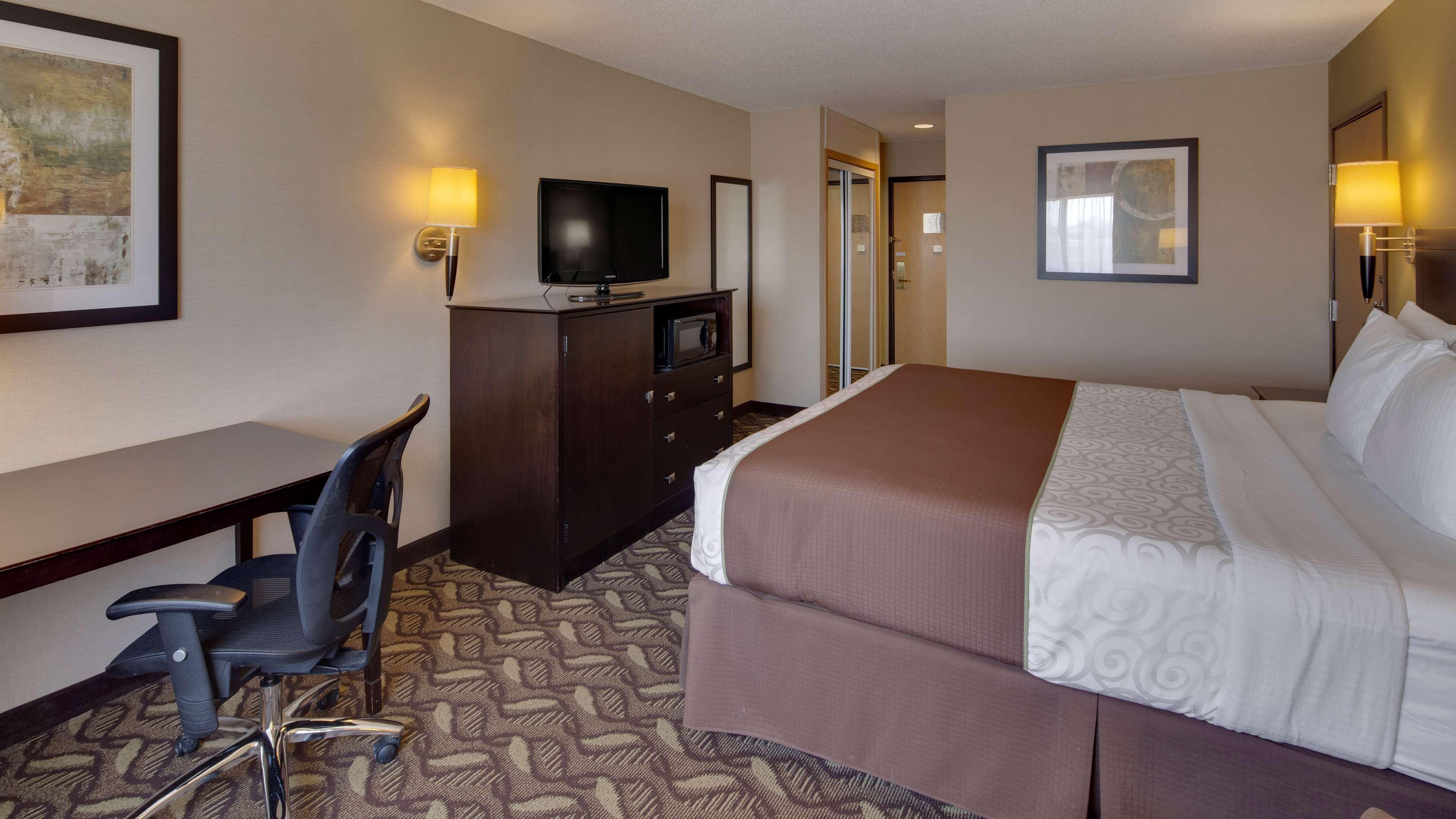 Best Western Pontiac Inn Екстер'єр фото
