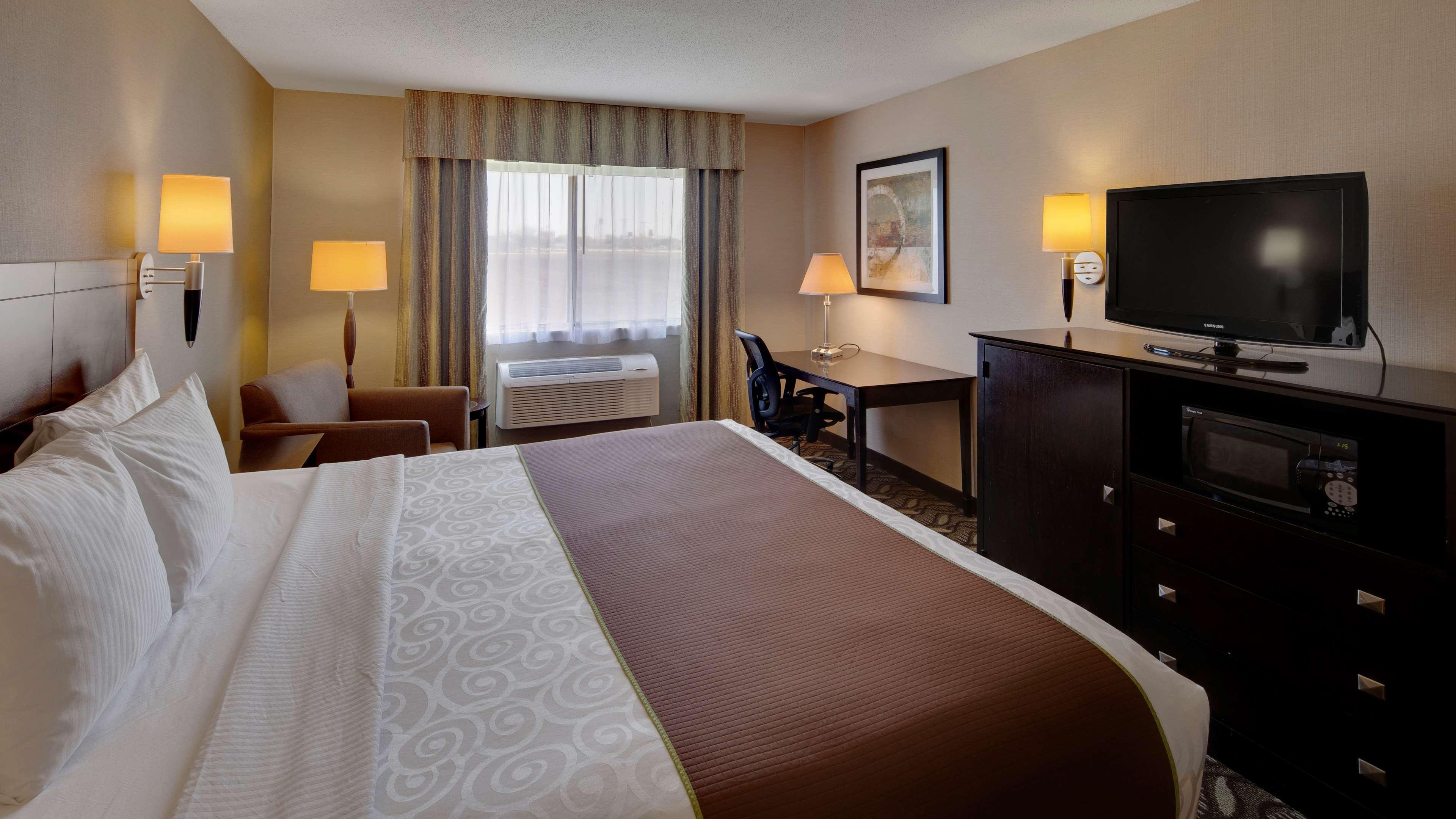 Best Western Pontiac Inn Екстер'єр фото